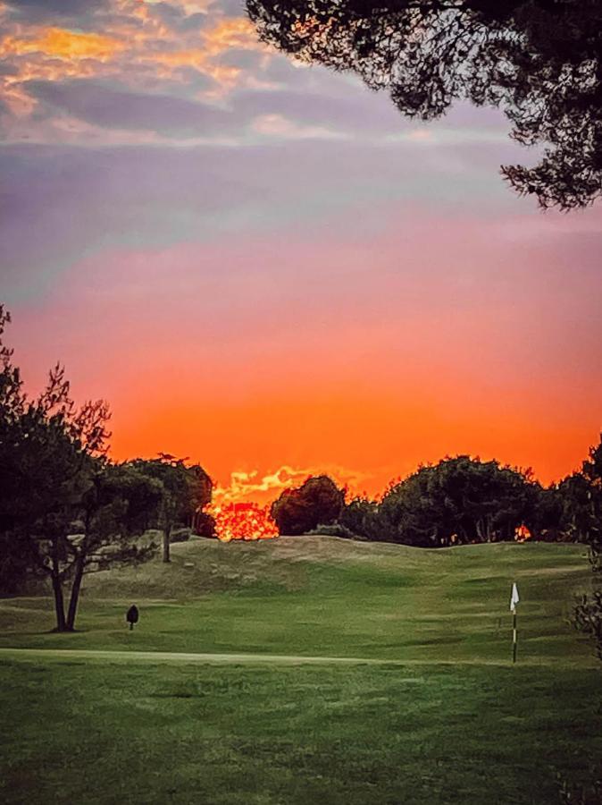 La Perle Du Golf -Magnifique Vue Clim Linge Golf Saumane 6P Piscine Tennis Bagian luar foto